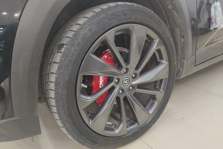 Used CHANGAN UNI-T 2020 1.5T Prestige Version Left Front Wheel Hub