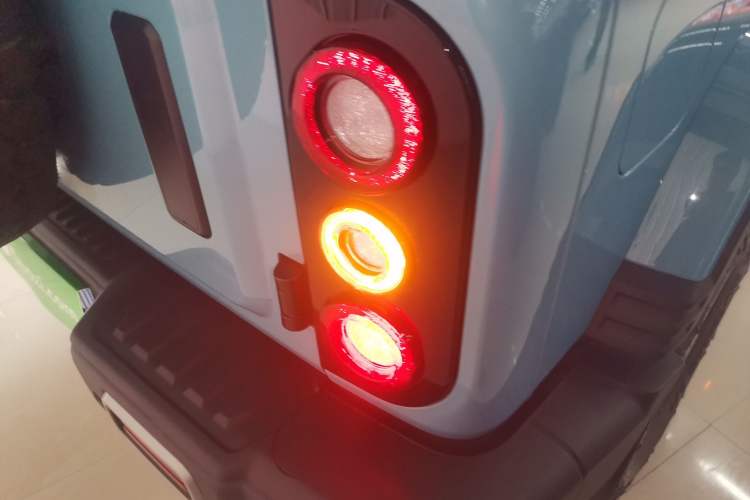 Used 212 T01 2025 2.0T Changfeng