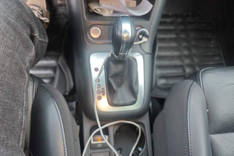 Used Volkswagen Tiguan 2015 1.8TSI Automatic Two-Wheel Drive Luxury Model
