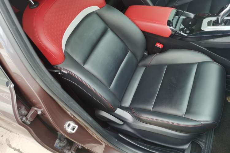 Used MG 5 2021 300TGI DCT Luxury Flagship Edition Right Front Seat