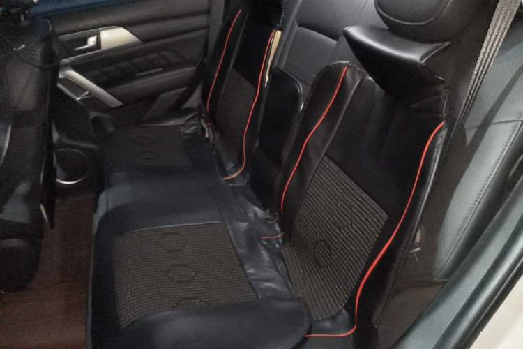 Used Haval H2 2016 Red Label 1.5T Automatic Two-Wheel Drive Elite Model Left Rear Seat