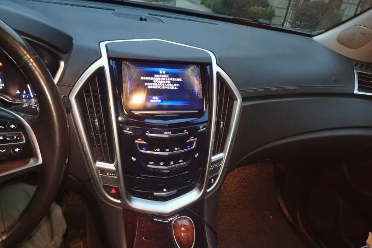 Used Cadillac SRX 2015 3.0L Elite Model