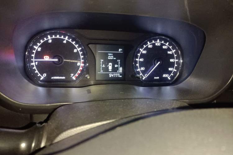 Used CHANGAN OSHAN X70A 2018 1.5L Manual Standard Edition
