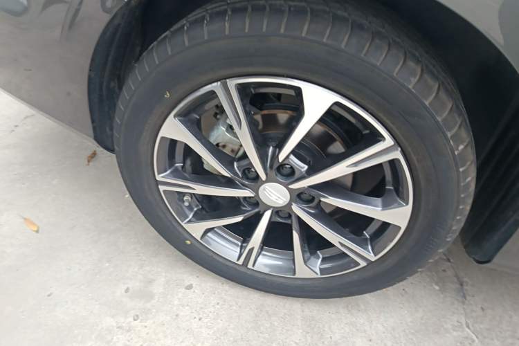 Used Geely Auto Emgrand 2025 4th Generation 1.5L CVT Luxury Version