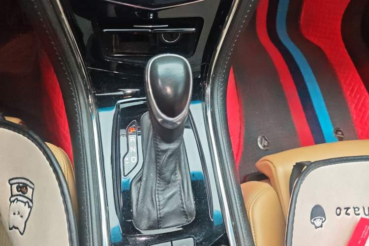 Used Cadillac ATS 2014 28T Luxury Model Gear Lever