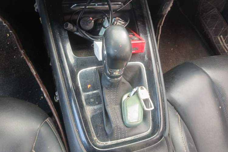 Used Roewe i5 2020 1.5L Automatic 4G Connect Luxury Flagship Edition
