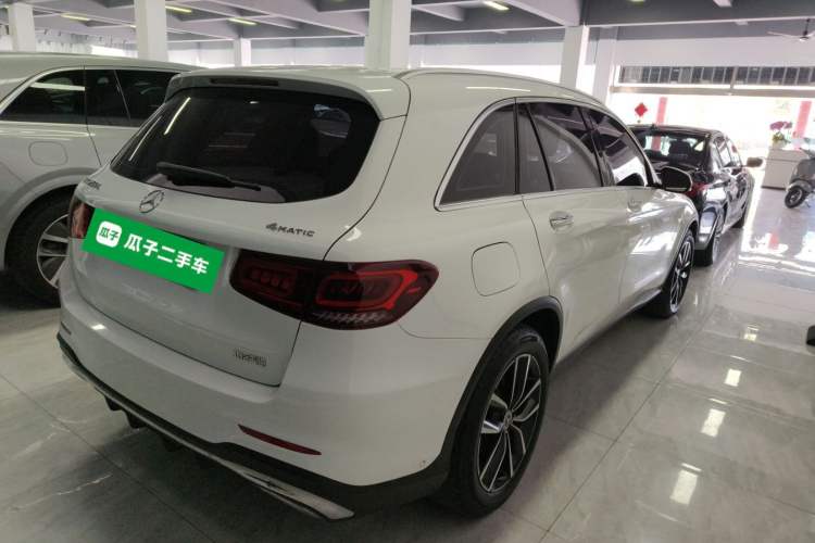 Used Mercedes-Benz GLC 2022 Facelift GLC 260 L 4MATIC Luxury Edition Rear Right 45 Deg