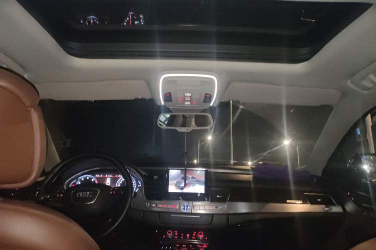 Used Audi A8 2014 A8L 45 TFSI quattro Comfort model
