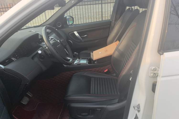 Used Land Rover Discovery Sport 2020 249 PS R-Dynamic Performance Edition Left Front Seat