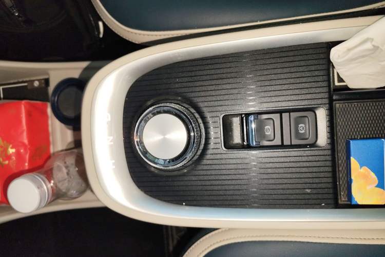 Used ORA Good Cat 2021 400km Standard Range Venus Edition Lithium-Ion Battery Vehicle Key