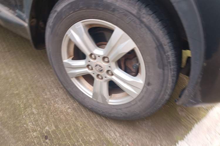 Used Lifan Auto X60 2012 Discovery Edition 1.8L Manual Luxury Model
