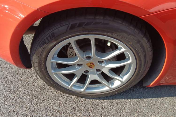 Used Porsche 718 2016 Cayman 2.0T
