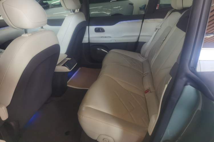 Used Nio ET7 2022 100kWh First Edition Left Rear Seat