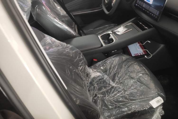 Used Baojun Yunhai 2026 Model 500km Pure Electric Edition
