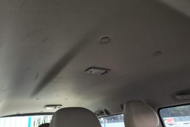 Used FORTHING Lingzhi 2022 M5L 2.0L Utility Model 7 Seats