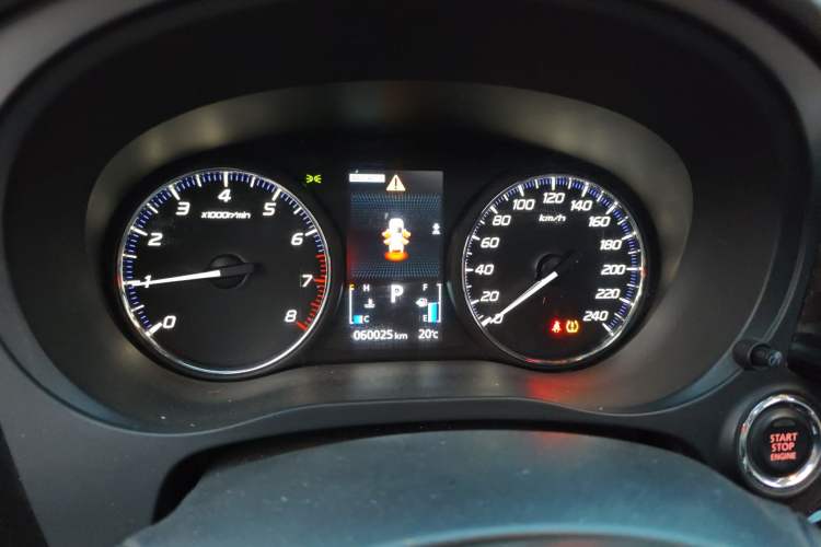 Used Mitsubishi Outlander 2020 2.4L 4x4 Zhi Xiang Edition 7-Seater
