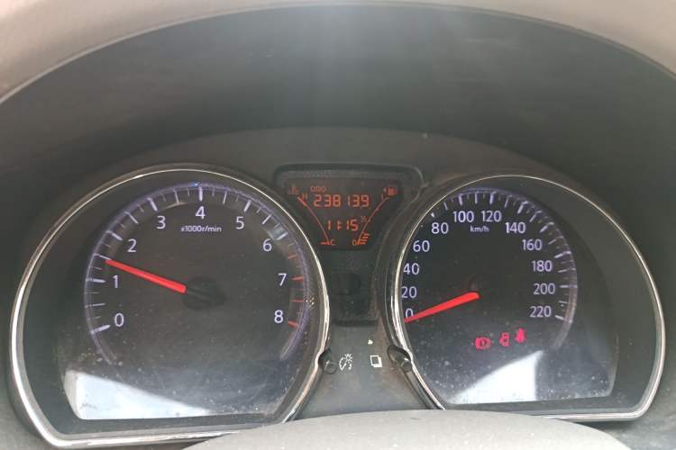Used Nissan Sunny 2011 1.5XL Manual Deluxe Edition Odometer Close Up