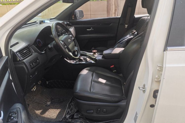 Used Kia KX7 2017 2.0T Automatic 4WD DLX 7-Seater