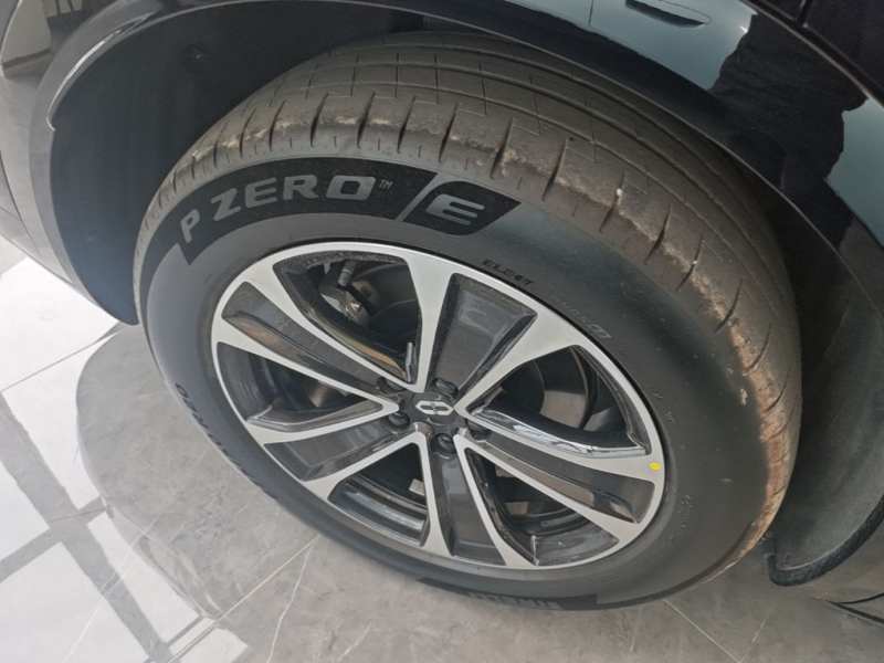 Used Hima AITO M7 2026 Model Range-Extending Ultra All-Wheel Drive 5-Seater Version — 25