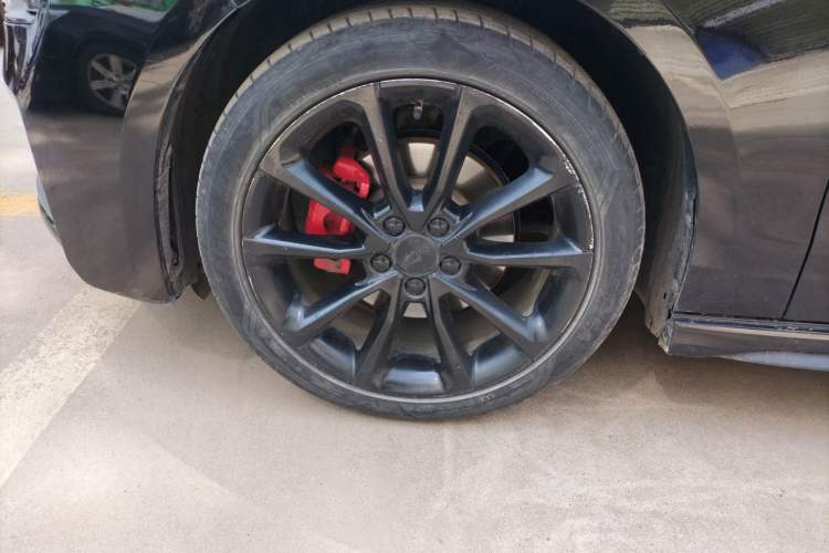 Used Lynk & Co 03 2019 1.5TD DCT Sport Edition China VI Standard Left Front Wheel Hub