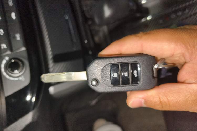 Used Honda Accord 2016 2.0L Comfort Edition Vehicle Key