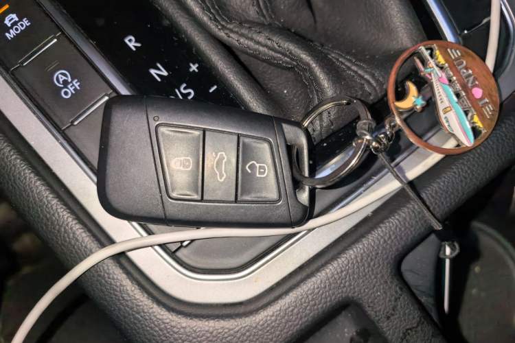 Used Volkswagen Variant 2018 380TSI Two-Wheel Drive Comfort Edition