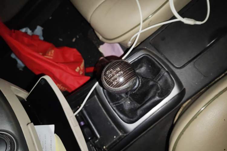 Used Hyundai Celesta 2011 1.6L Manual Comfort Edition