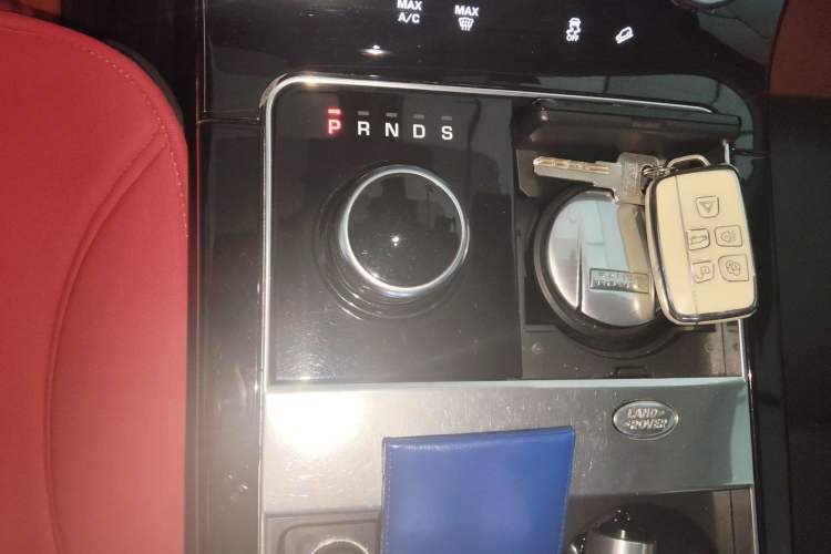 Used Land Rover Range Velar 2017 P380 R-DYNAMIC S
