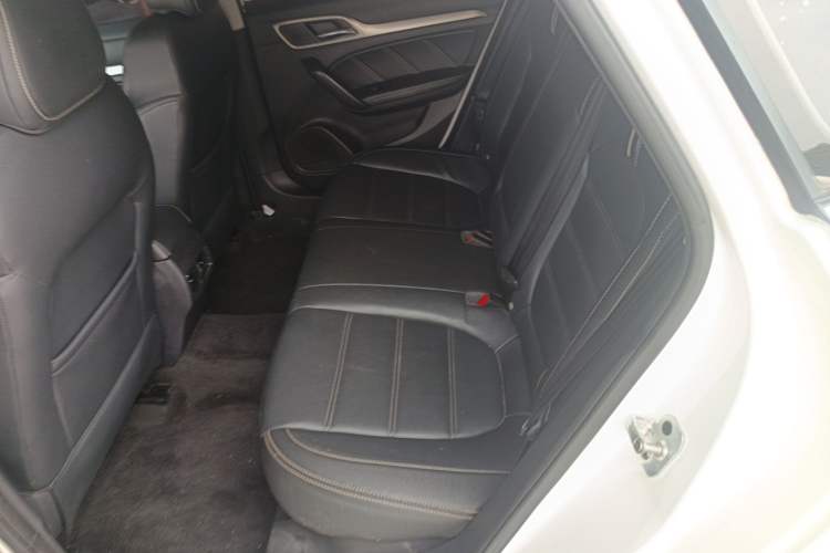 Used MG 6 2017 20T Automatic Luxury Smart Connect Version China V Standard Left Rear Seat