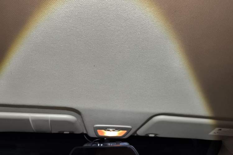 Used Baojun 730 2016 1.8L iAMT Comfort Version 7 Seats