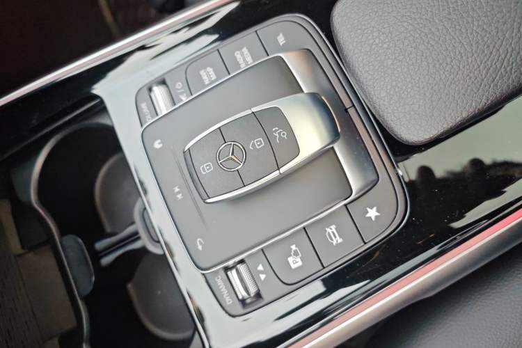 Used Mercedes-Benz EQB 2022 EQB 260
