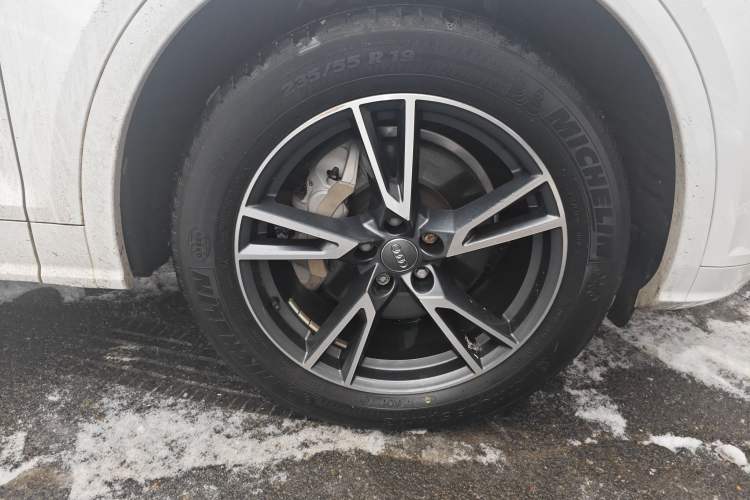 Used Audi Q5L 2020 Updated 40 TFSI Prestige Fashion Edition Exterior 4