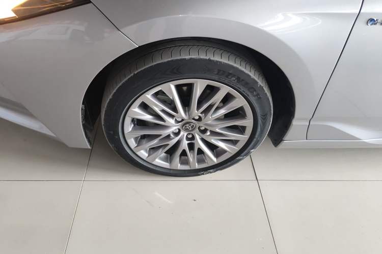 Used Toyota Avalon 2024 Dual-Motor 2.0L Luxury Edition Left Front Wheel Hub