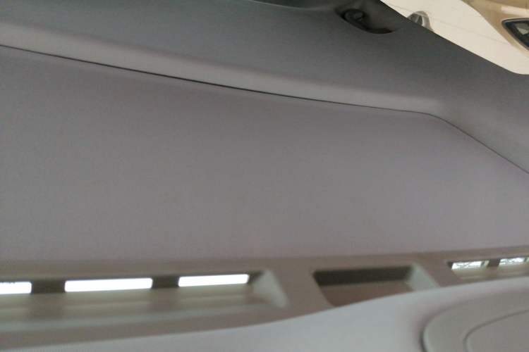 Used MG 6 2018 20T Automatic Trophy Premium Internet Edition China VI Standard Headliner