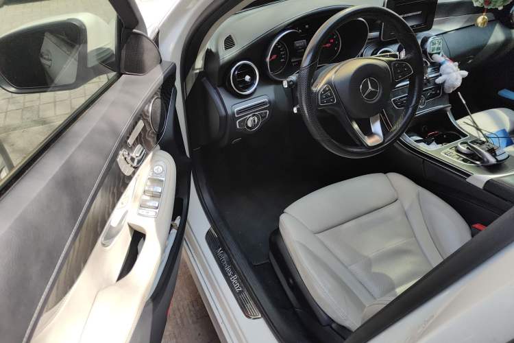 Used Mercedes-Benz C-Class 2015 C 200 L 4MATIC Sport Edition