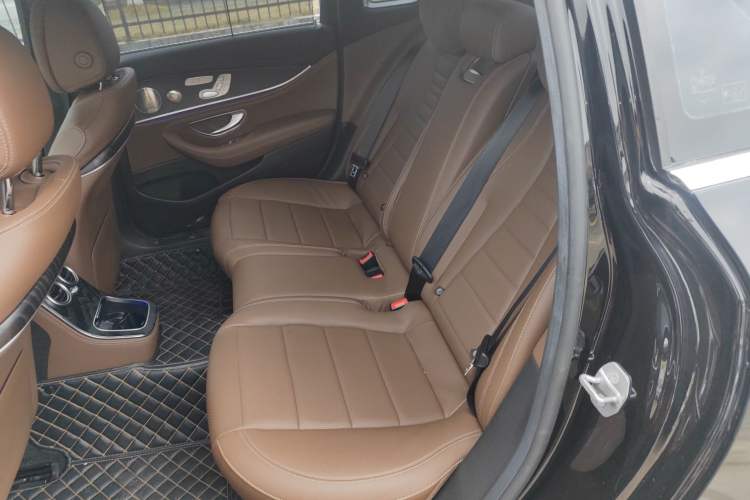 Used Mercedes-Benz E-Class 2022 Second Facelift E 300 L Sport Luxury Edition
