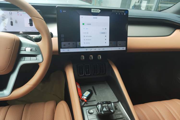 Used BYD Song L EV 2025 Intelligent Driving Version 662 km LiDAR Excellence Edition
