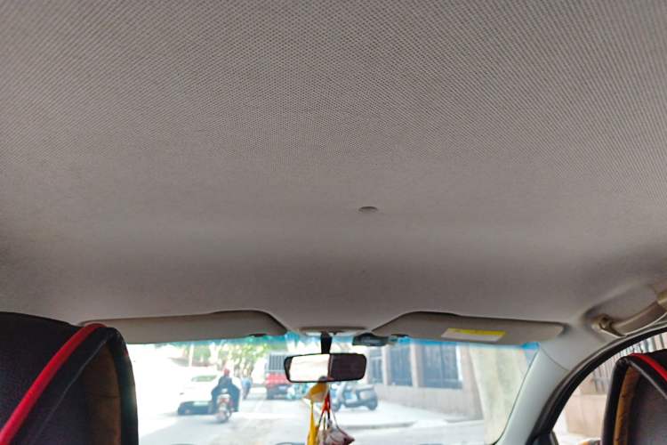 Used Baojun 310 2017 1.5L Manual Fashion Model
