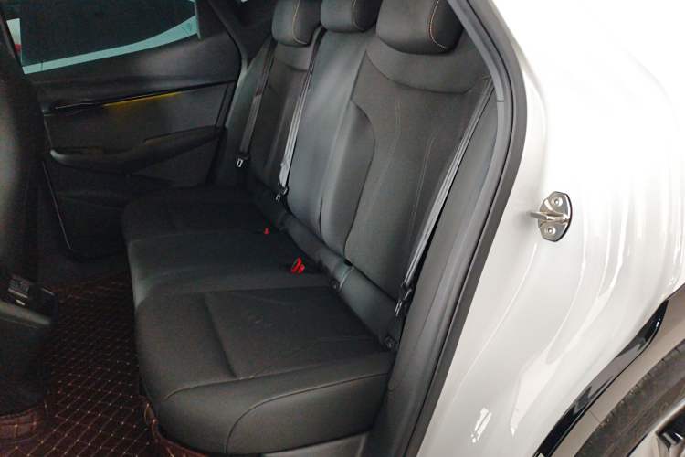 Used Volkswagen ID.UNYX 2024 Pro Long-Range Version