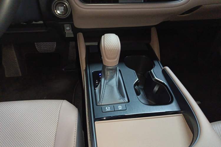 Used Lexus ES 2025 200 Premium Edition