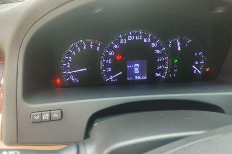 Used Toyota Crown 2012 2.5L Royal Instrument Cluster