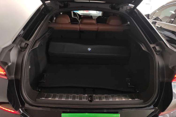 Used BMW X6 2021 xDrive30i M Sport Package
