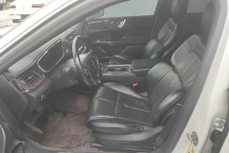 Used Lincoln Continental 2018 2.0T Two-Wheel Drive Luxury Edition Left Front Seat