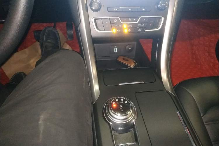 Used Ford Mondeo 2018 EcoBoost 180 SmartControl Luxury Model China V Standard