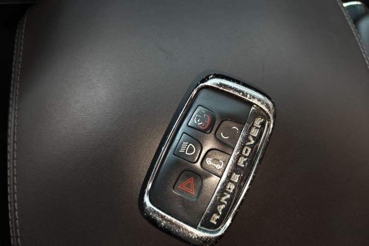 Used Land Rover Range Rover 2016 3.0 SC V6 Vogue Extended Version