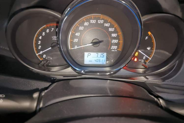 Used Toyota YARiS L Zhi Xuan 2020 X-Trail X 1.5L CVT Luxury Edition Odometer Close Up