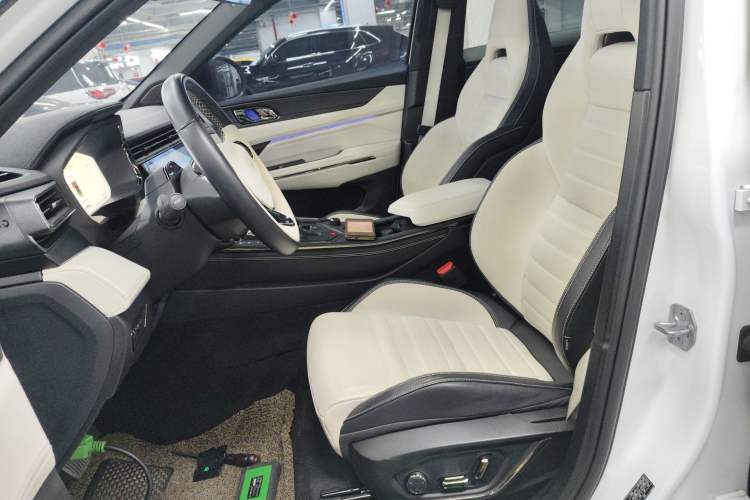 Used Lynk & Co 01 2023 1.5TD EM-F Dawn
