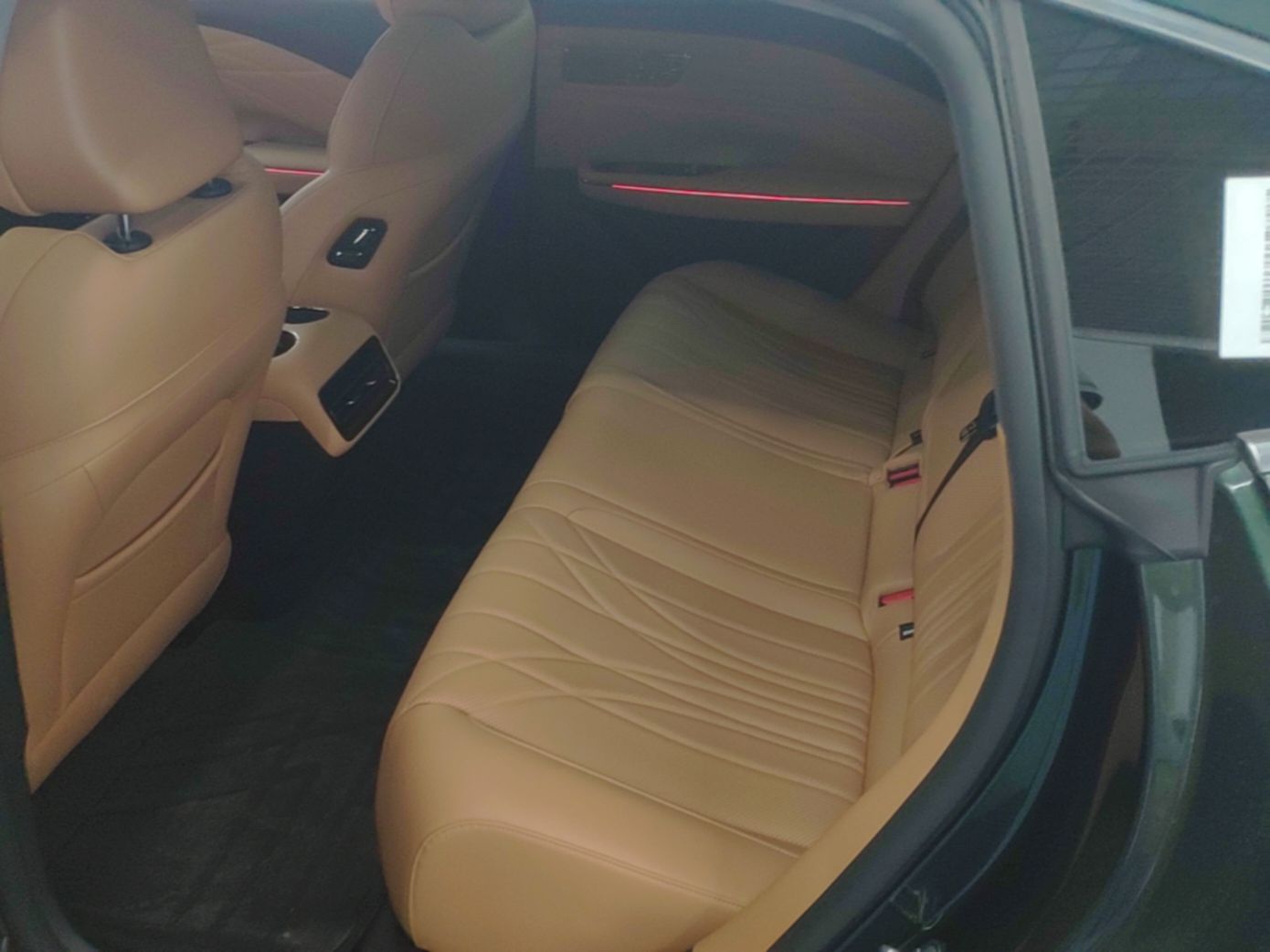 Geely Galaxy 8 2025 130km EM-P Starship Edition — снимка 20
