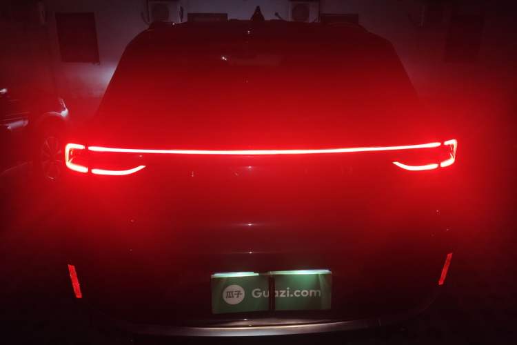 Used EXEED Lingyun 2021 400T Two-Wheel Drive Star Prestige Edition
