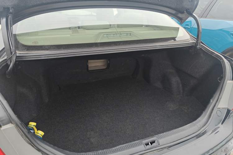 Used Toyota Camry 2013 200G Classic Luxury Edition
